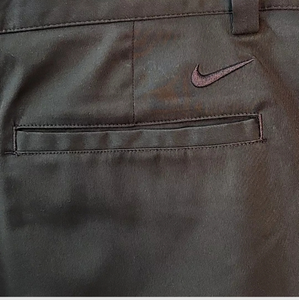 Nike Dri Fit Men's Golf Shorts Black Embroidered Swoosh 34" - Picture 5 of 5
